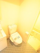 トイレ ペ－スネ－ジュ足代北