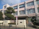 大阪市立宝栄小学校(小学校)まで274m ビクトリ－マンション雅