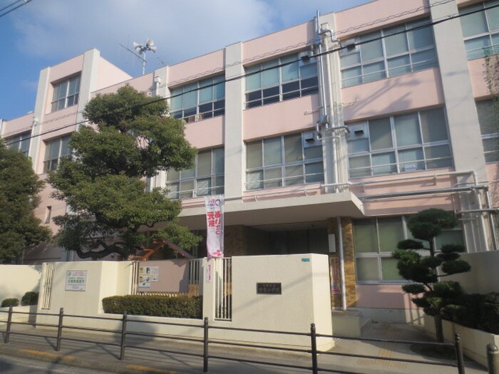 大阪市立宝栄小学校(小学校)まで274m ビクトリ－マンション雅