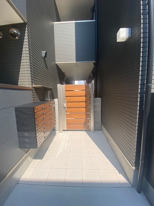 エントランス部分 F+style西取石4号館