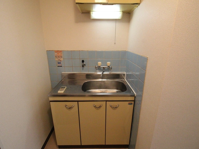キッチン 中之町ＴＫハイツ