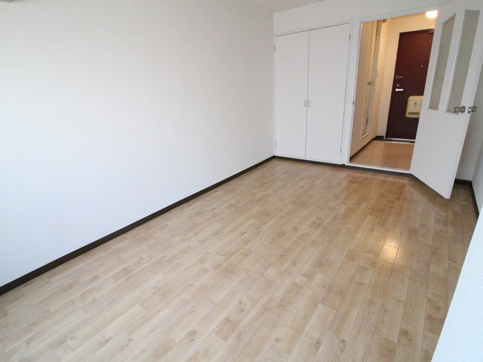 居室 中之町ＴＫハイツ