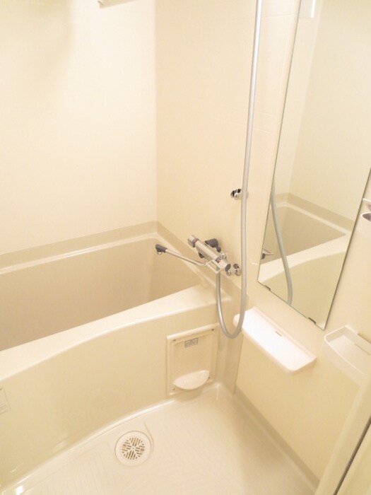 バス／シャワールーム等 ｱｸｱﾌﾟﾚｲｽ天王寺Ⅱ(904)