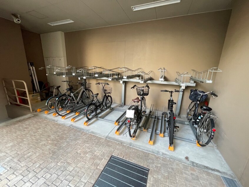 駐輪場 スプランディッド神戸北野(1407)