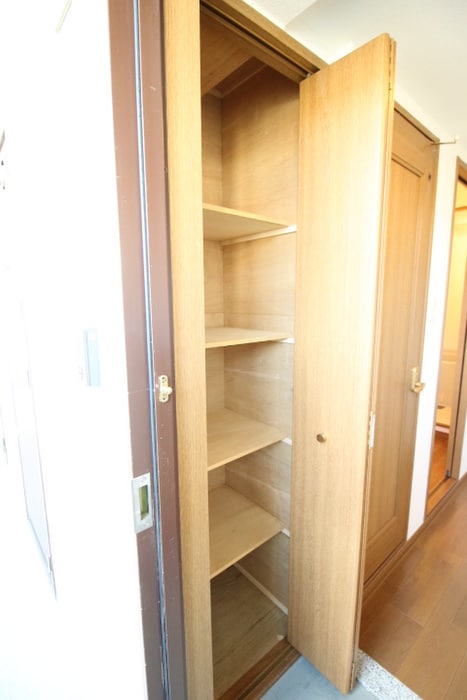 収納 Ｏrchid court