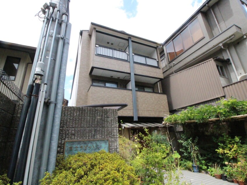 外観写真 富士ラビット烏丸一条館