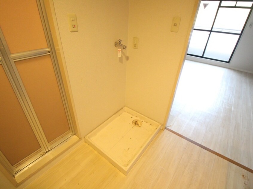 洗濯機置場 富士ラビット烏丸一条館