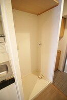 洗濯機置場 プレステージ岡本