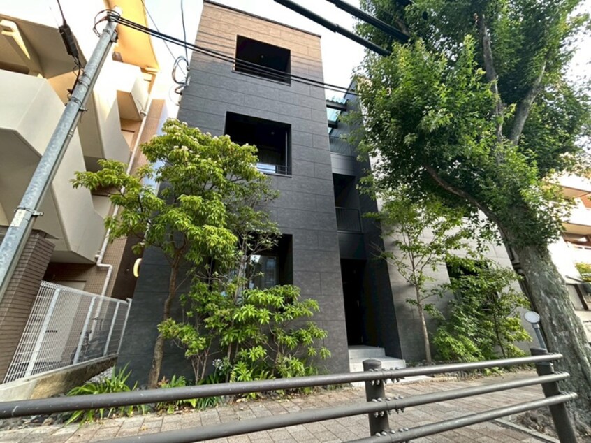 外観写真 KOBE　KONAN　YAMATE　APARTMENT