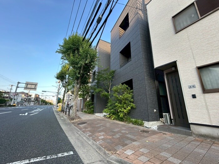 外観写真 KOBE　KONAN　YAMATE　APARTMENT