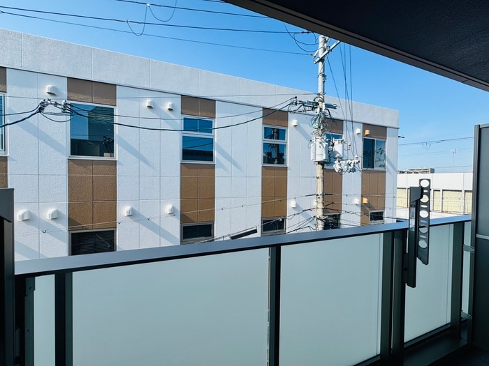 室内からの展望 ウィステリア門戸