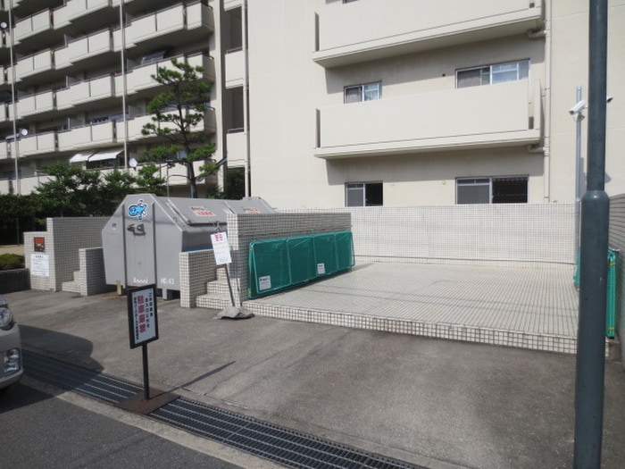 エントランス部分 伊丹パ－ク･ホ－ムズ３号棟(602)