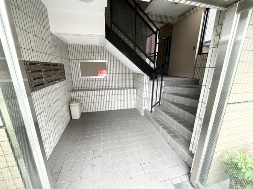 エントランス部分 メゾンフレグランス