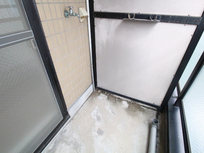 洗濯機置場 メゾンフレグランス