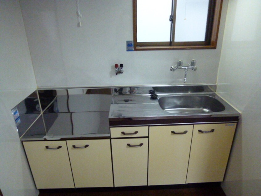 キッチン 南花屋敷戸建平屋