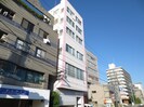 センチュリーアセットビルの外観