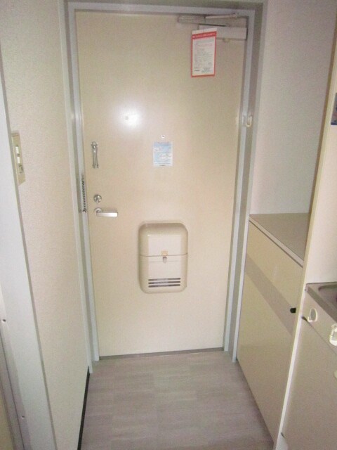 玄関 ハイツしらゆり