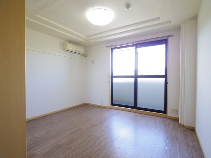 居室 リヴィエ－ル