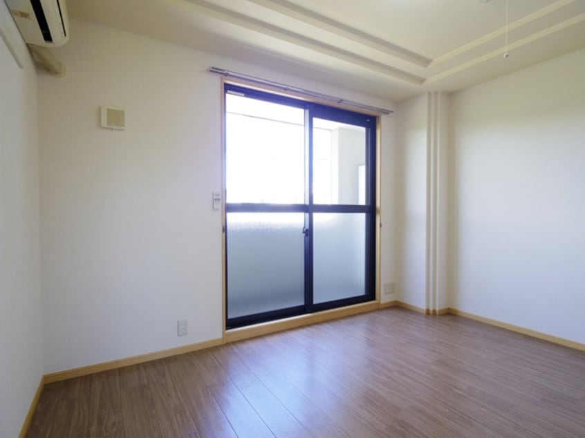 居室 リヴィエ－ル