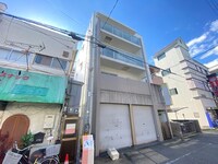 レオン呉羽