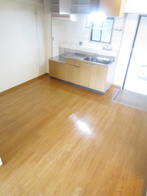 居室 ヴィヴァーチェ千本