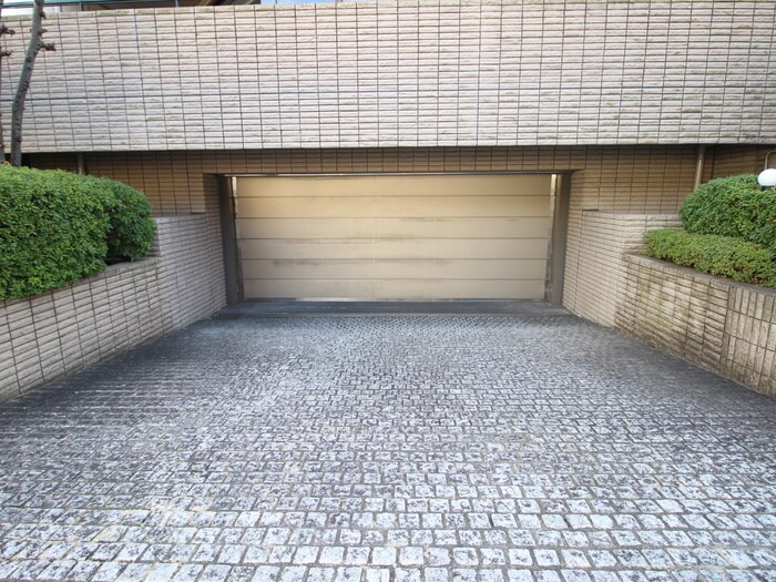 駐車場 芦屋ﾛｲﾔﾙﾎｰﾑｽﾞ