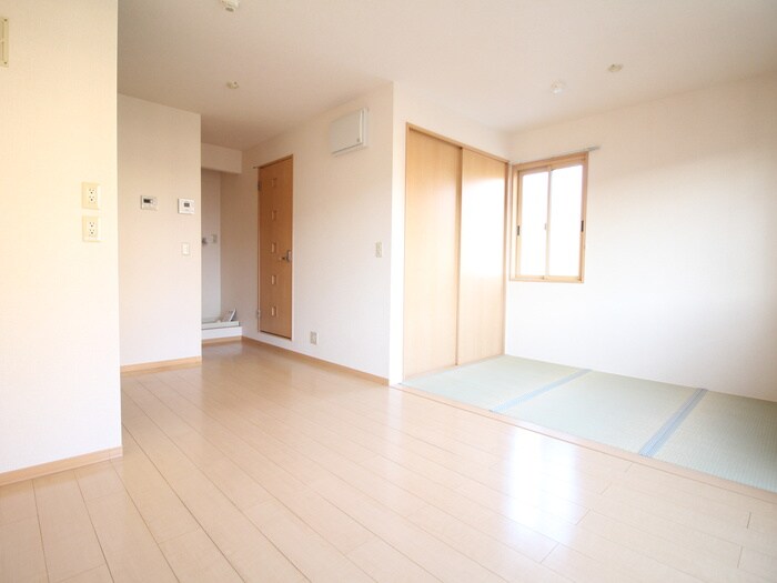 居室 ハイツ大蔵