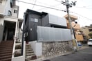 アズィールＢ棟の外観