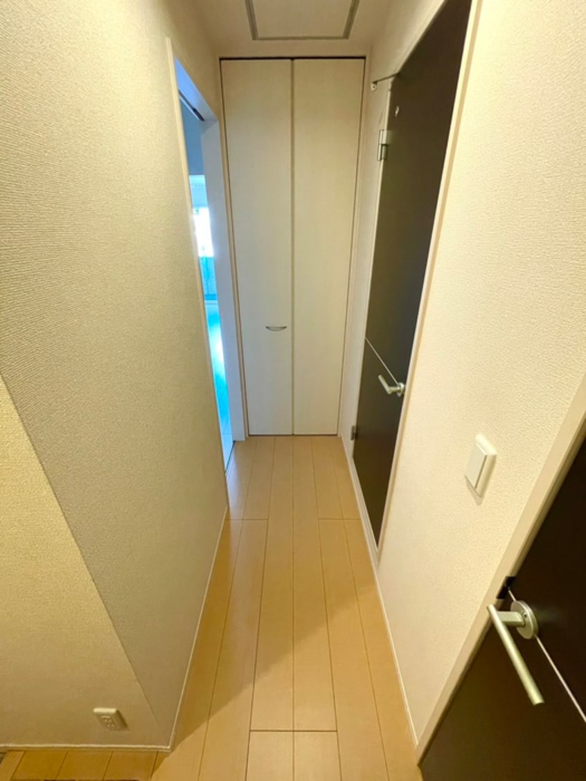 廊下 サンセッテ21