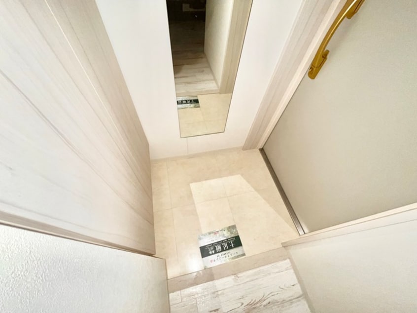 玄関 ONLY ONE 川西駅前