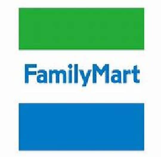 ファミリーマート(コンビニ)まで400m メゾンアイリス