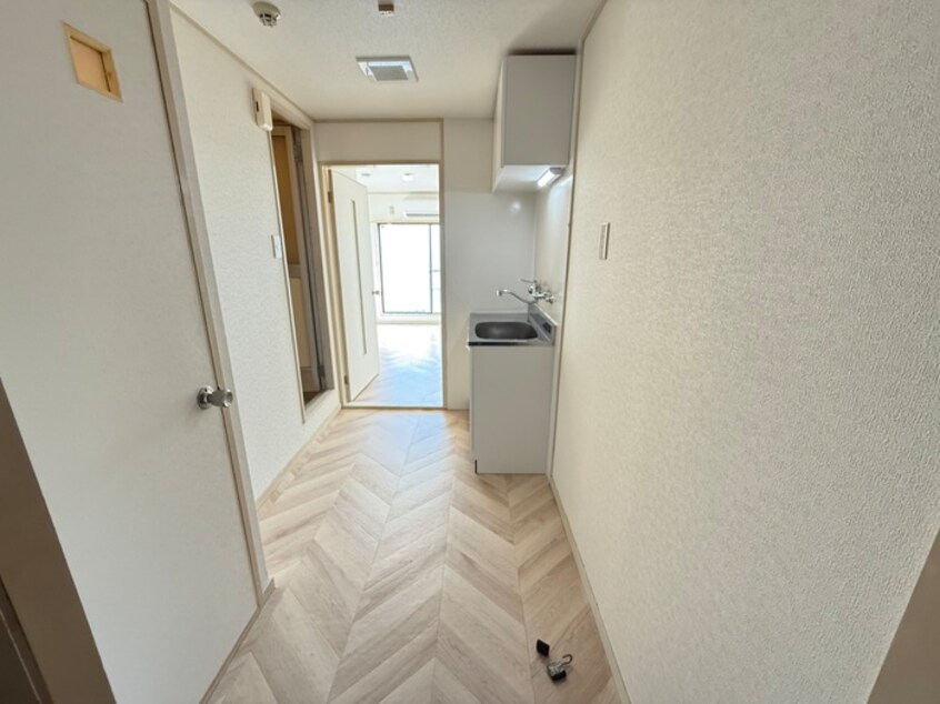 廊下 アリストプラザ中野