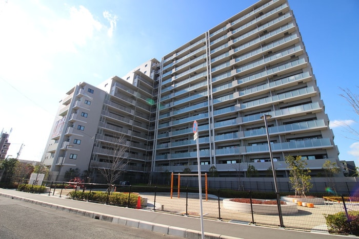 外観写真 ﾊﾟｰｸﾅｰﾄﾞ・ﾚｰﾍﾞﾝ茨木さわらぎ