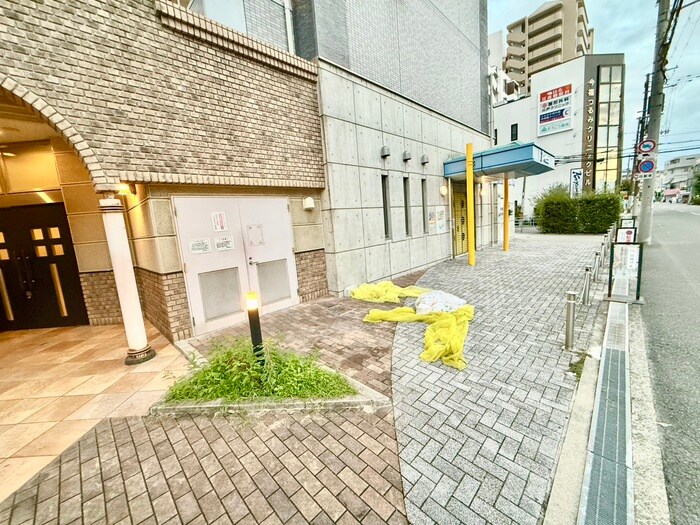 外観写真 ロジェ今福鶴見