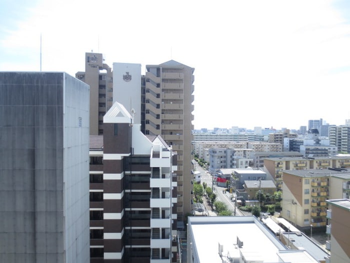 室内からの展望 ロジェ今福鶴見