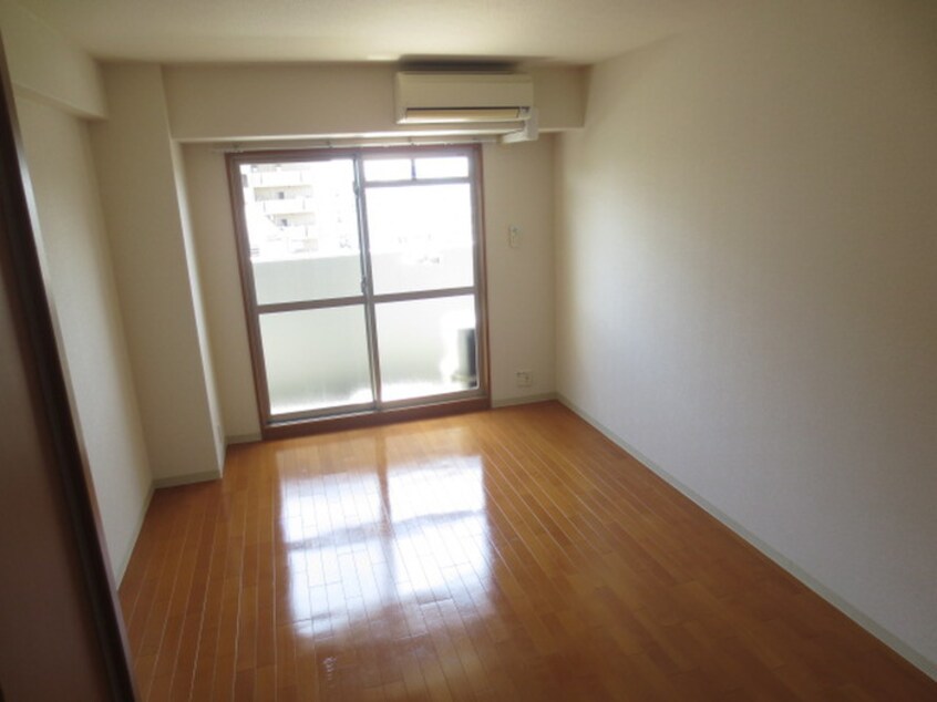 居室 ロジェ今福鶴見