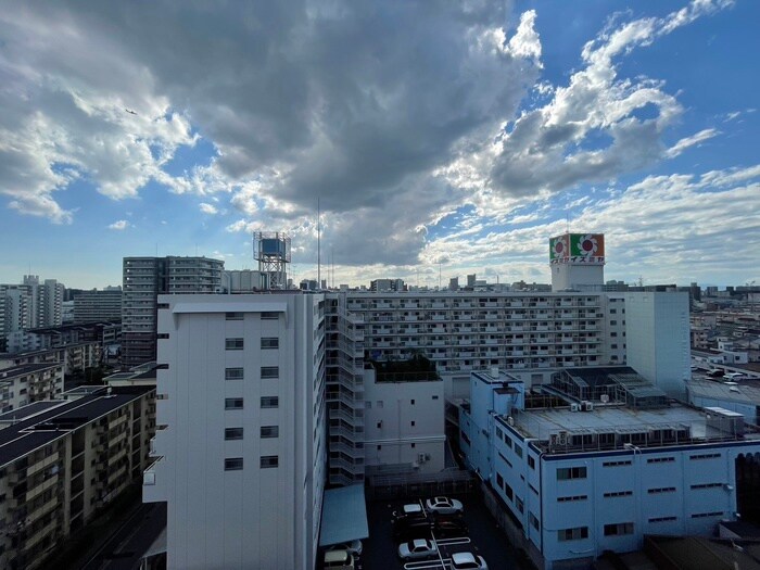 室内からの展望 ロジェ今福鶴見