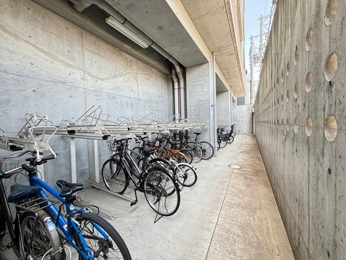 駐輪場 グランリ－オ