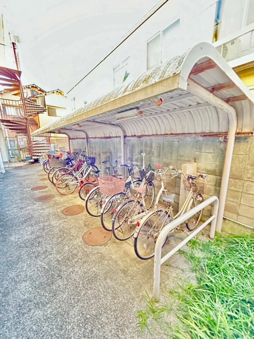 駐輪場 グリーンハイム諏訪の森