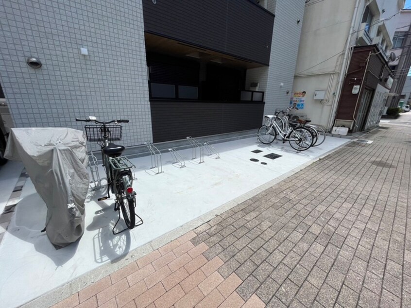 駐輪場 ワコーレヴィータ川西通