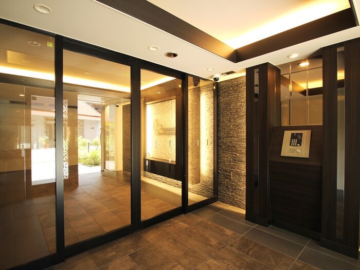 エントランス部分 ﾌﾟﾚｻﾝｽ新大阪ｻﾞ･ﾃﾞｲｽﾞ(1001)