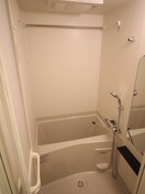 バス／シャワールーム等 ﾌﾟﾚｻﾝｽ新大阪ｻﾞ･ﾃﾞｲｽﾞ(1001)