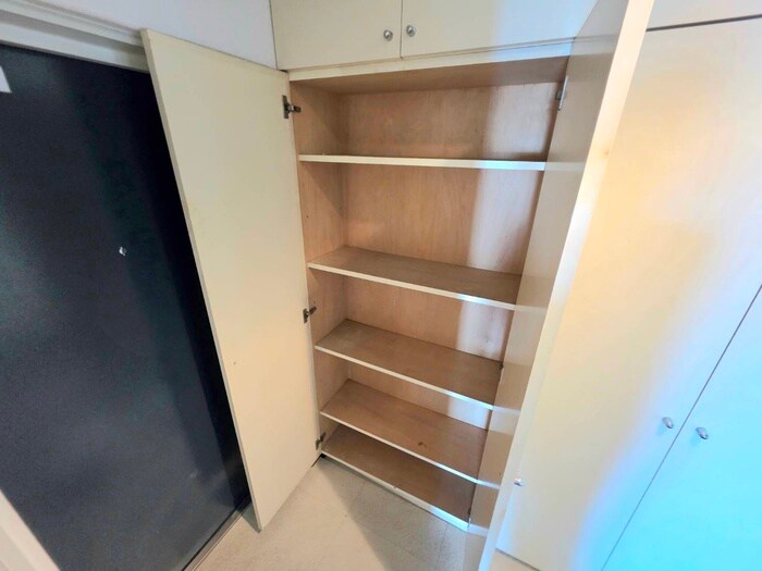 収納 ハイマート舞子坂(201)
