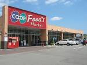 コープ(スーパー)まで1200m ガレリアグランデ