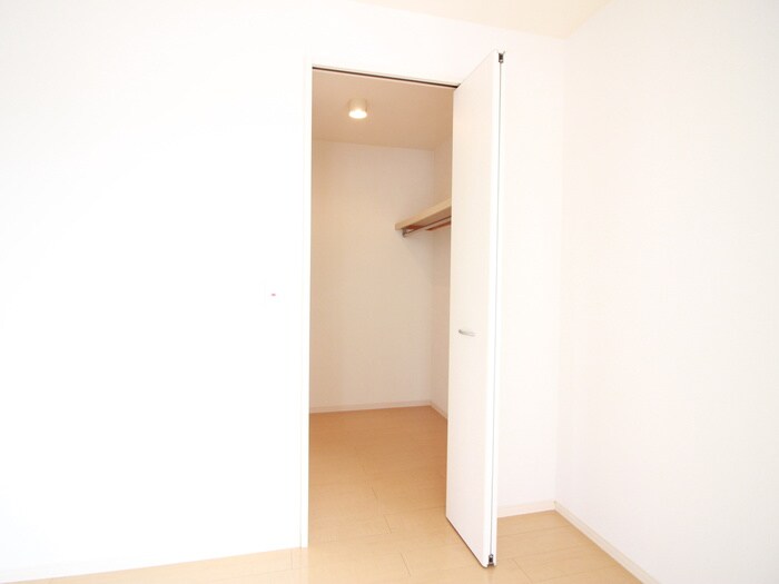 収納 ストラ－ダ