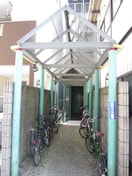 エントランス部分 デイズハイツ八幡屋