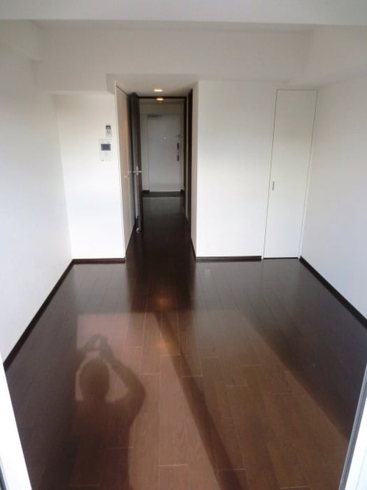 居室 ｴｽｶｰｻ大阪ＷＥＳＴ(805)