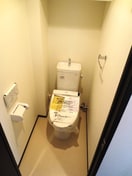 トイレ ｴｽｶｰｻ大阪ＷＥＳＴ(805)