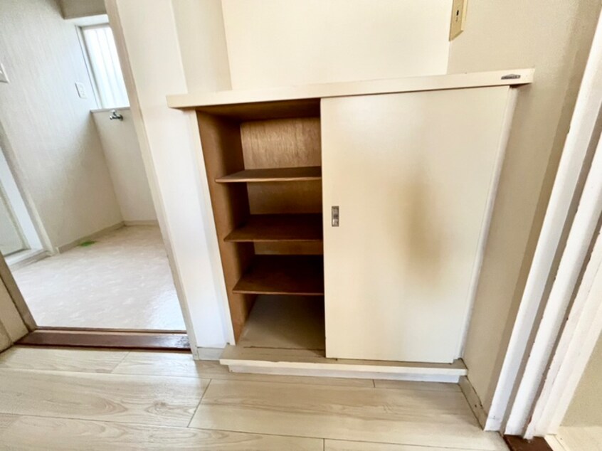 靴箱 ハイムオークラ