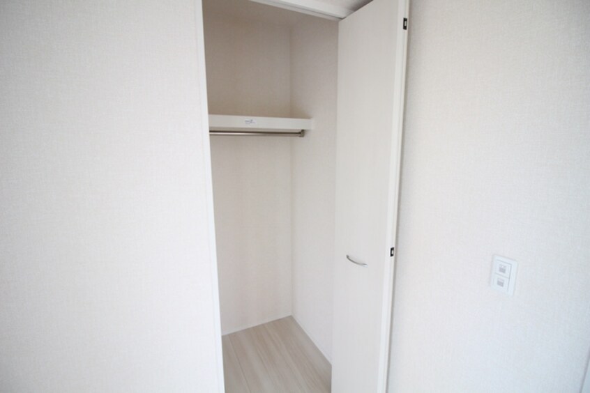 収納 アロース　フェリス
